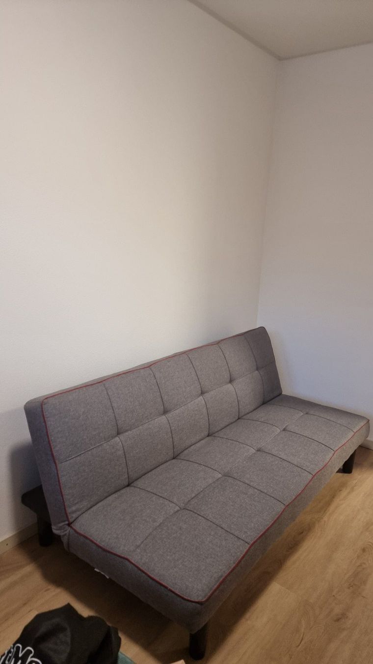 Conforama Divani: Top Zustand: Graues Schlafsofa/Bettsofa mit Bettfunktion! – Usato da Zürich venduto da Scarabe94 3