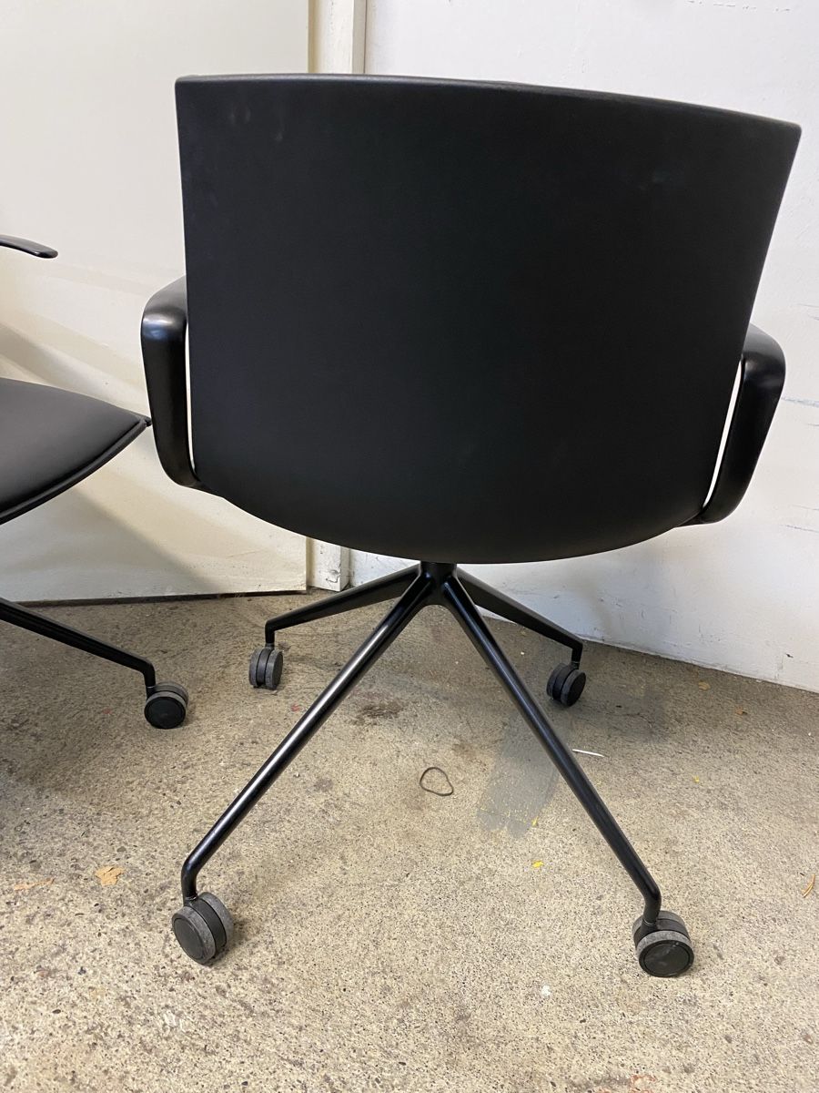 Arper Sessel: Arper Catifa Up Stuhl 2er Set – Gebraucht aus Basel von M.Secondhand 1