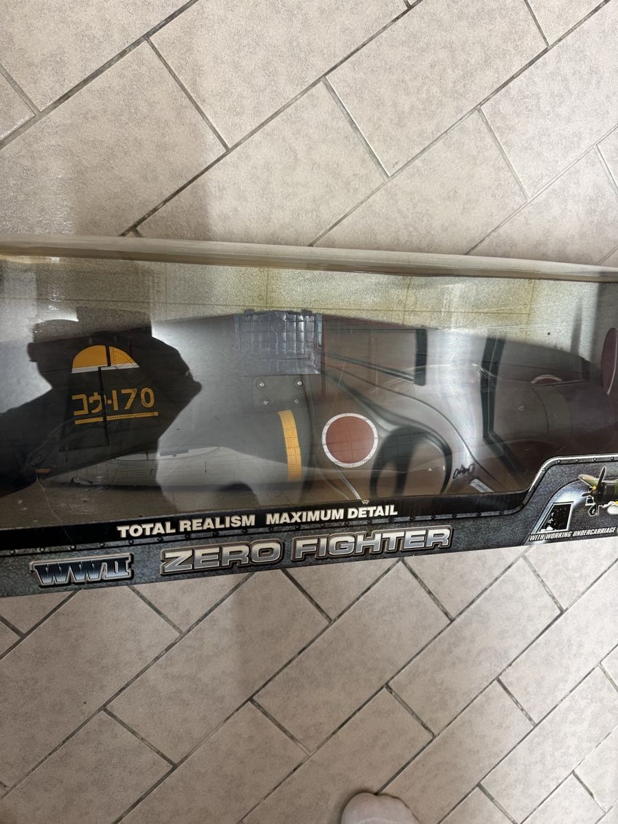 Kits de montage: Elite Force Zero Fighter – D'occasion à Wil SG par Wizard5 8
