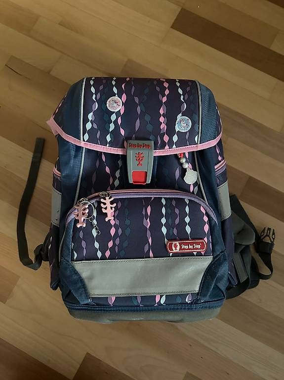 Step by Step Borse & Zaini: Kinderrucksack Step by Step – Usato da Frauenfeld venduto da mike_season