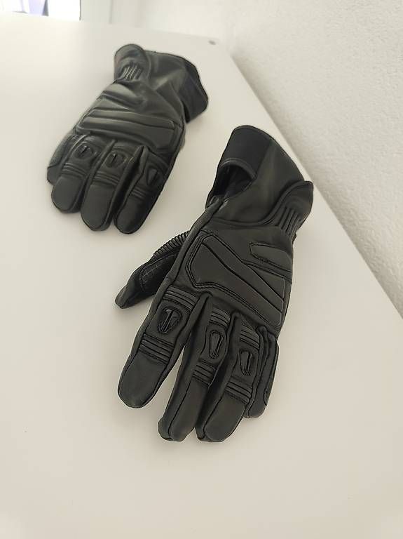 Altri accessori da uomo: Motorradhanschuhe / Winter / Herren M – Usato da Pfäffikon ZH venduto da Lafayette. 1