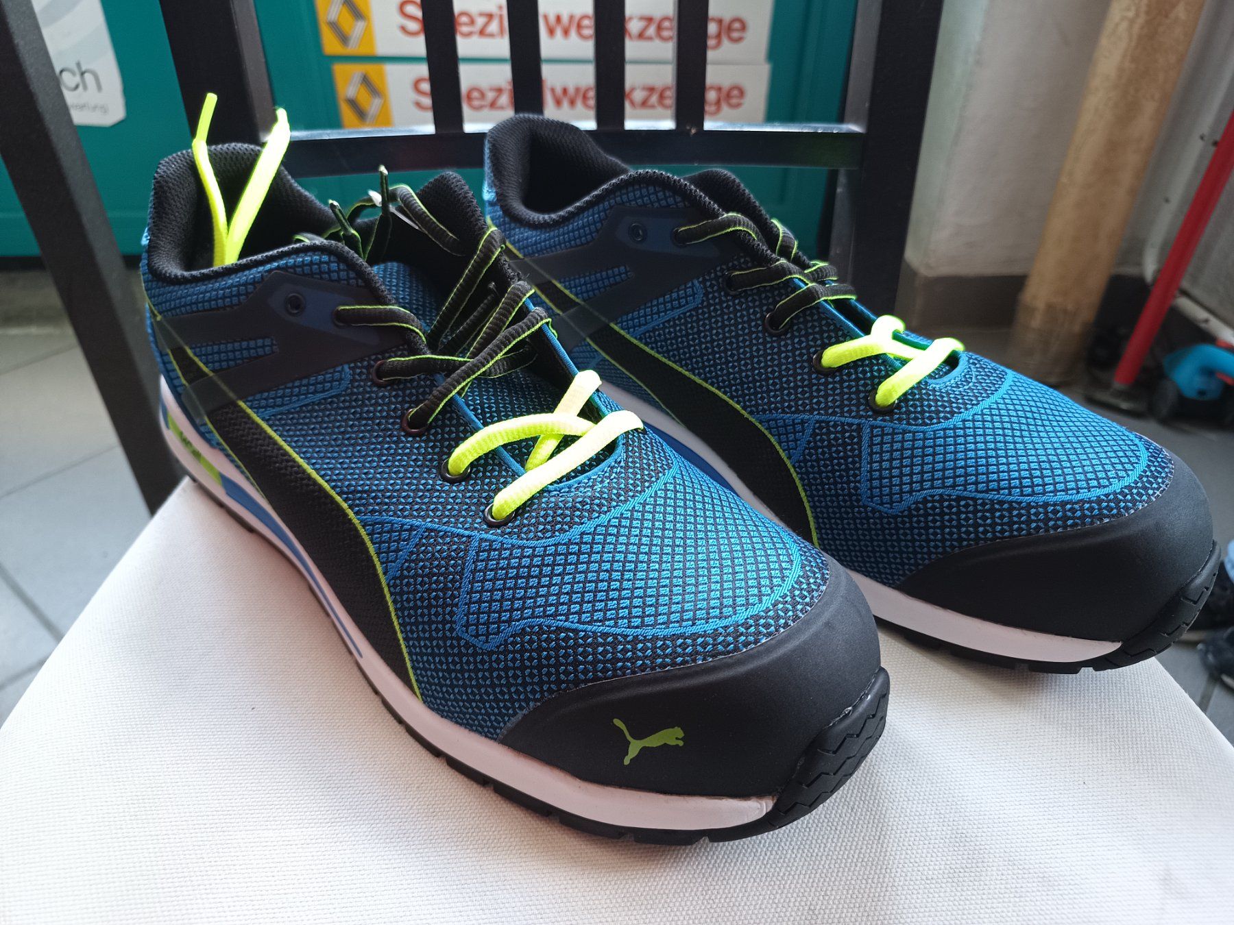 Puma Scarpe da uomo: Puma Sicherheitsschuhe S1P HRO SRC 47 – Nuovo e nell'imballaggio originale da Oberegg venduto da 19franzi94