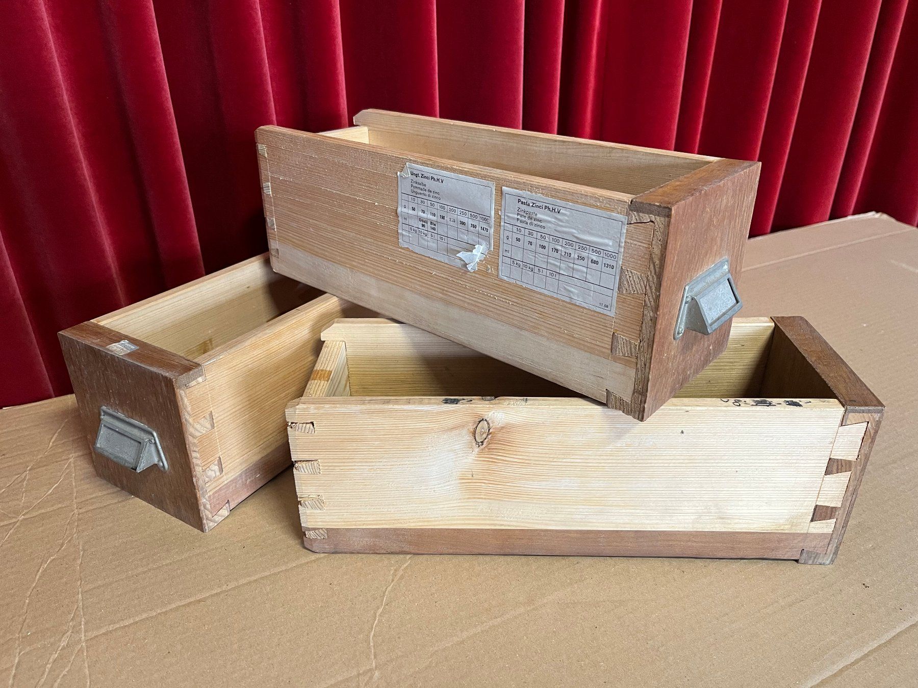 Cassettiere: antike Schubladen Holzschubladen – Usato da Unterkulm venduto da Fabulirius 4
