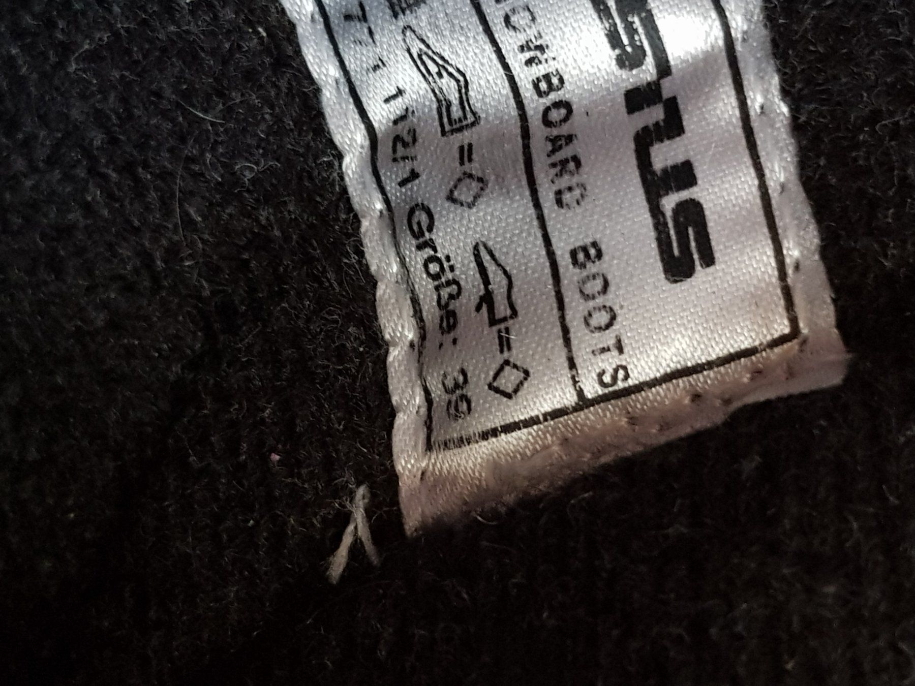 Scarpe da uomo: Snowboardschuhe  Gr 39 – Usato da Morens FR venduto da Kiscica 5