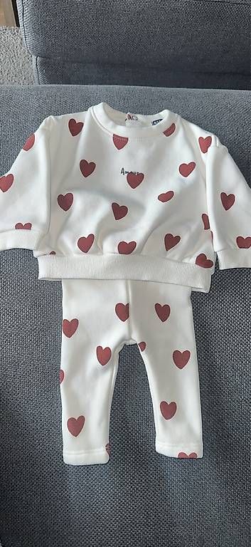 Lotti & Set di vestiti: Ensemble bébé 3 mois neuf  – Usato da Grand-Lancy venduto da ssa_k59z