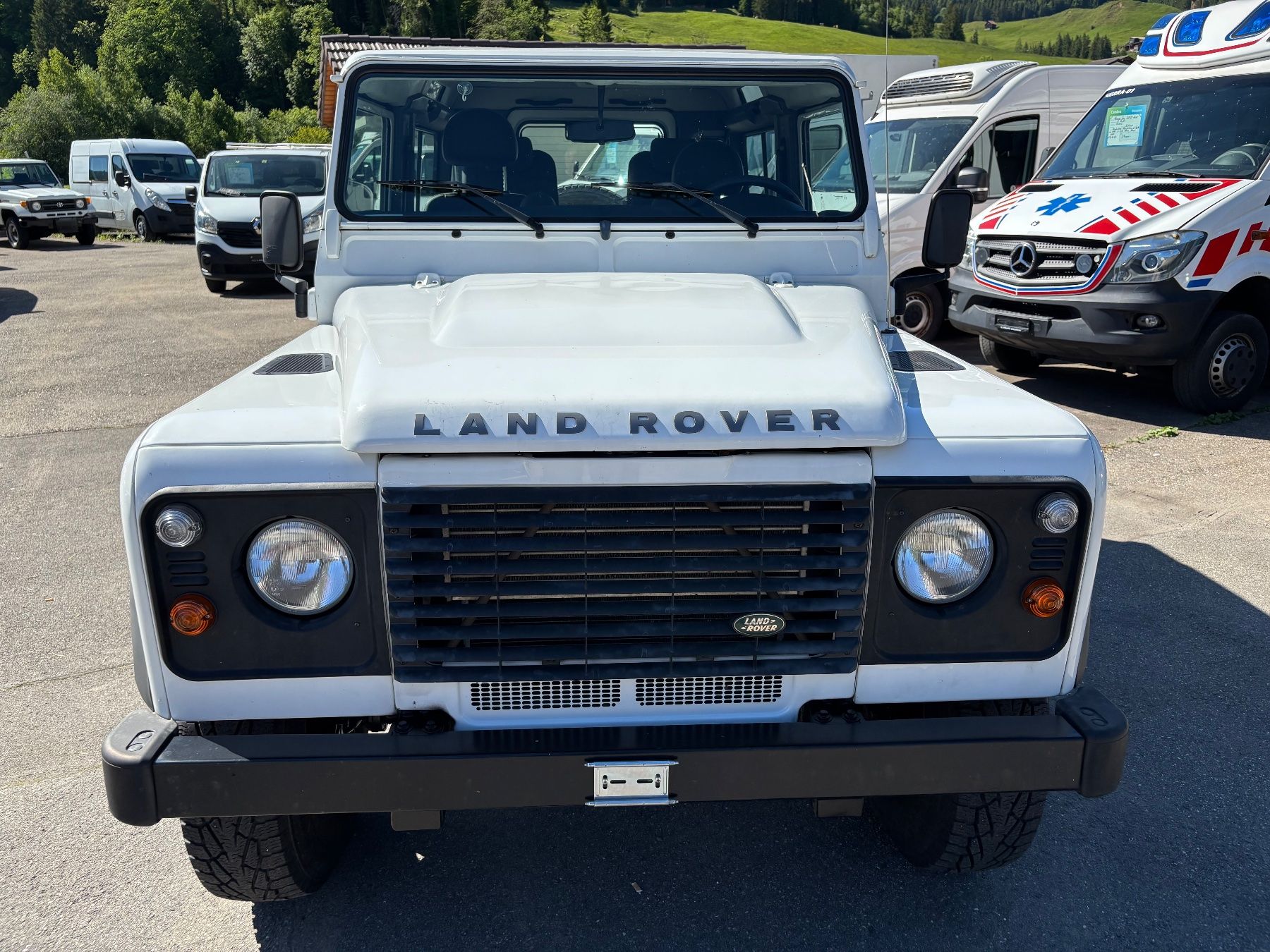Land Rover Automobili: Landrover Defender 90 2.2 TD 4 – Usato da Unteriberg venduto da Rini54 1