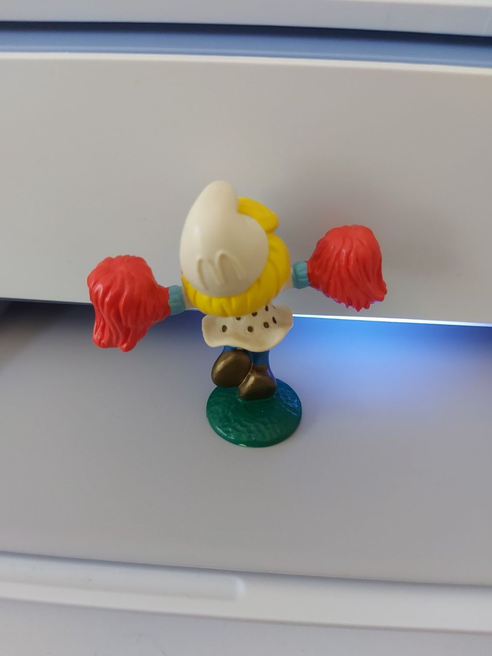 Mc Donald's Statuette: Mc Donald's Cheerleader – Nuovo (secondo la descrizione) da Rothrist venduto da Stranglehold 1