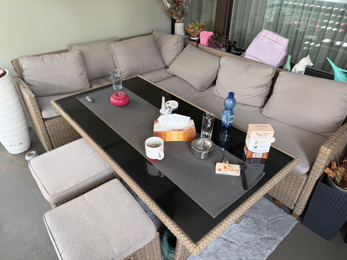 Mömax Set di tavolo e panche: Lounge für Balkon – Usato da Zürich venduto da vel_8pks 2