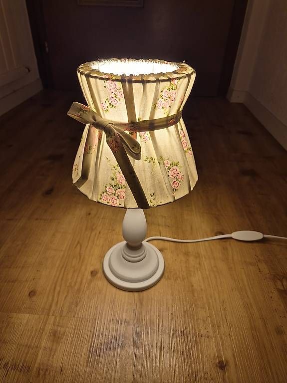 Lampen: Nachttischlampe – Neu und originalverpackt aus Wichtrach von jan_b2yc 1