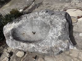 Naturstein Trog Gartenbrunnen