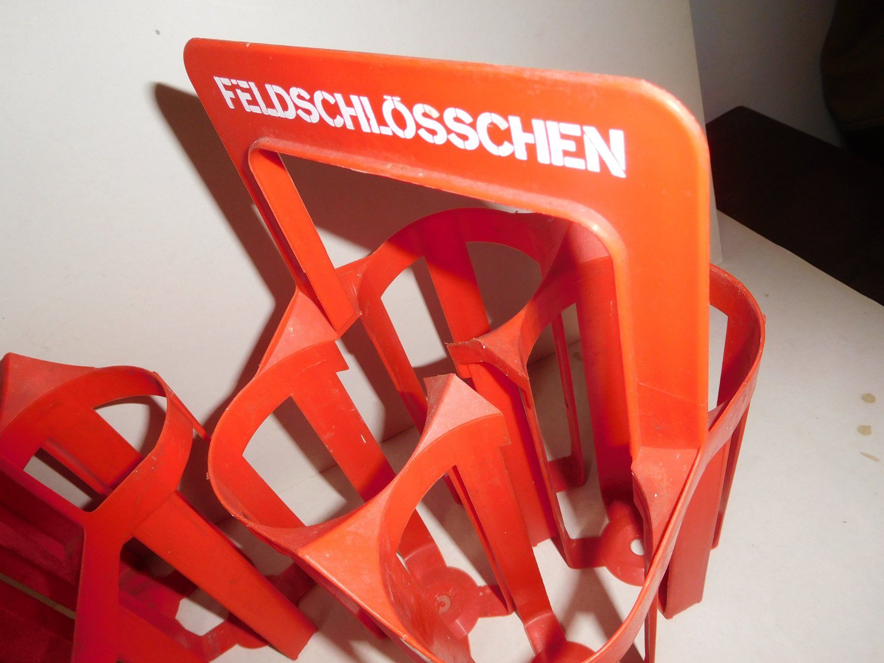 Feldschlösschen Bicchieri, Caraffe & Bottiglie: Feldschlösschen – Usato da Wallbach venduto da Pitralon1 4