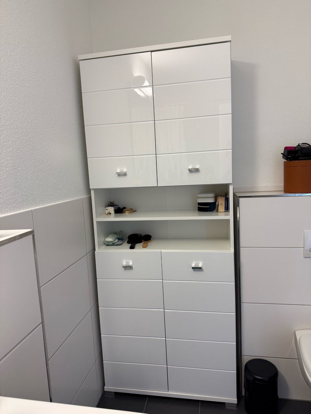 Bad-Hochschrank weiss Hochglanz, 75 × 30 × 190 cm, wie neu (D'occasion ...