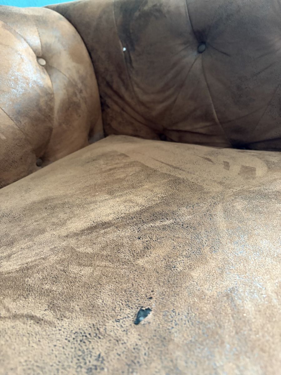 Divani: Schönes Chesterfield Sofa – Usato da Zürich venduto da Valerio92 2