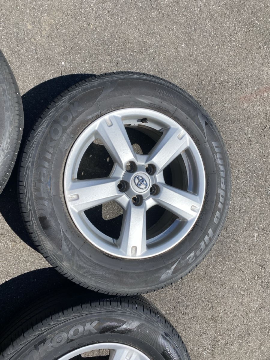 Pneumatici & Ruote complete: Kompletträder Toyota RAV 4 bis 2013 – Usato da Altdorf UR venduto da speedrs9 5