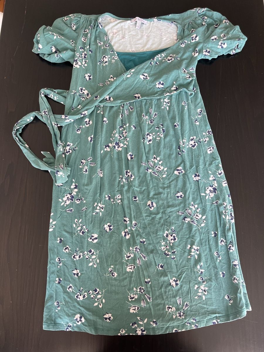 Kleiderpakete: Stillkleidung, Gr. 38/M, 14 Teile, Shirts/Pullover/Kleid – Gebraucht aus Zürich von vik_f5vg 6