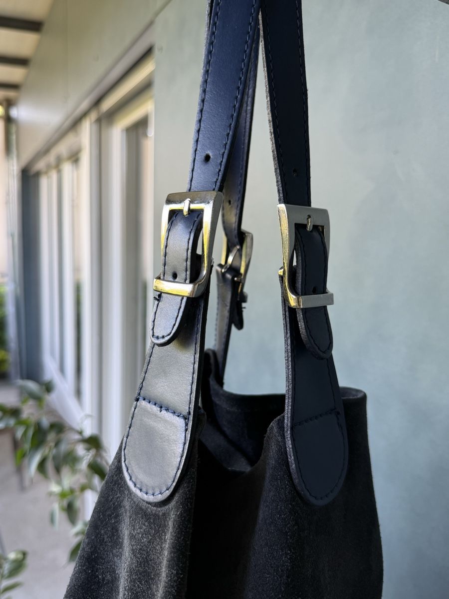 Taschen für Damen: Wildleder Tasche👜🛍️🌞 – Gebraucht aus Egg b. Zürich von Flummi 5