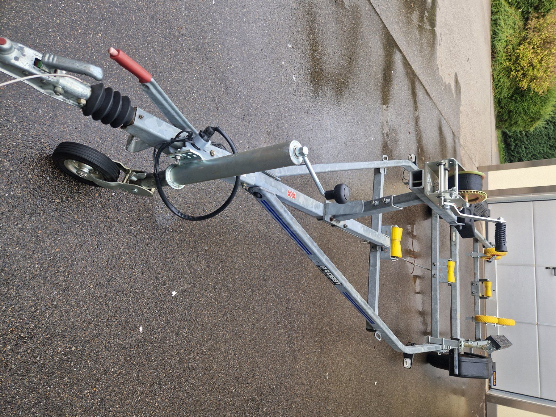 Humbaur Rimorchi: HUMBAUER Trailer - Bootstrailer - Schiffsanhänger – Usato da Dübendorf venduto da Sockeye 1