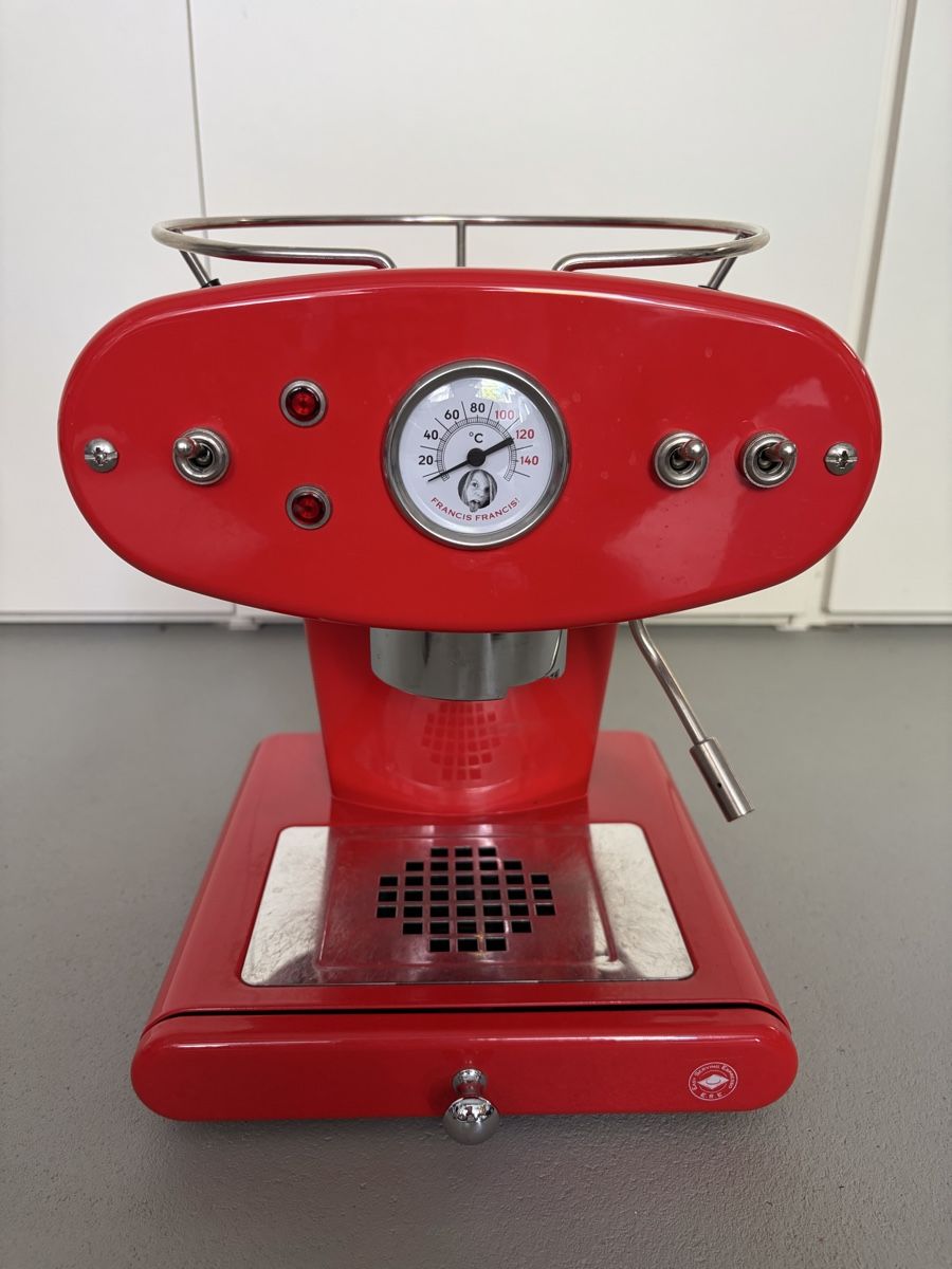 FrancisFrancis! Macchine per caffè & Macchine per espresso: Francis Espressomaschine X1 – Usato da Olten venduto da ni77