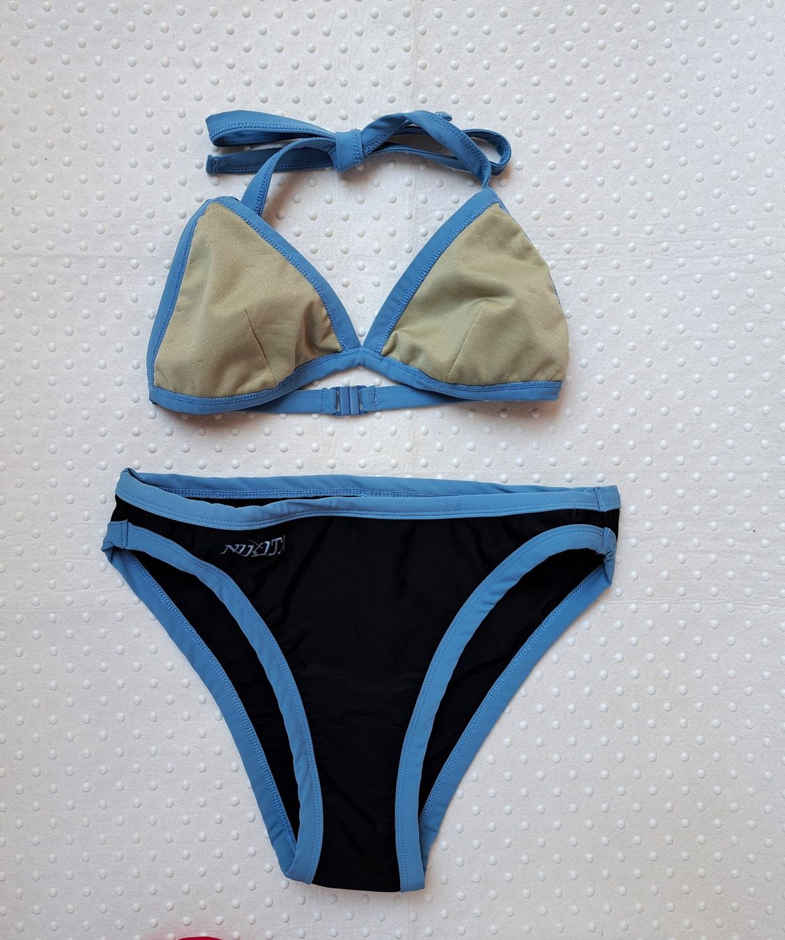 Badekleider & Bikinis: Neu! NIKITA Bikini, schwarz/hellblau, Gr. S – Neu und originalverpackt aus Gysenstein von joshuas81 1