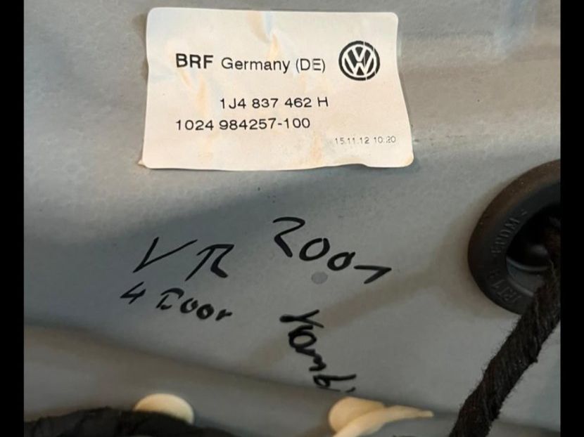 Volkswagen Alle Autoersatzteile: VW Golf 4 Kombi Fensterhebermotor VR – Gebraucht aus Rothenhausen von Deltassion 2