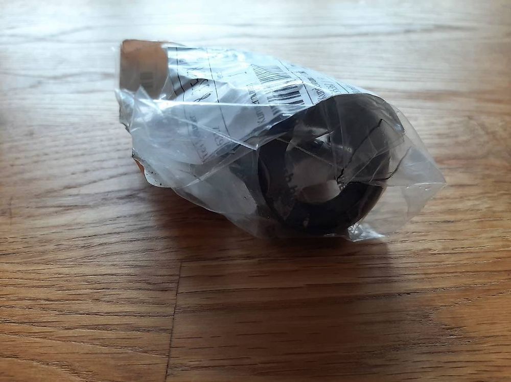 BMW Tutti pezzi di ricambio auto: BMW 8 355 378 Adapter Scheinwerfer Neu & Originalverpackt – Nuovo e nell'imballaggio originale da Mauren venduto da lotus_46 2