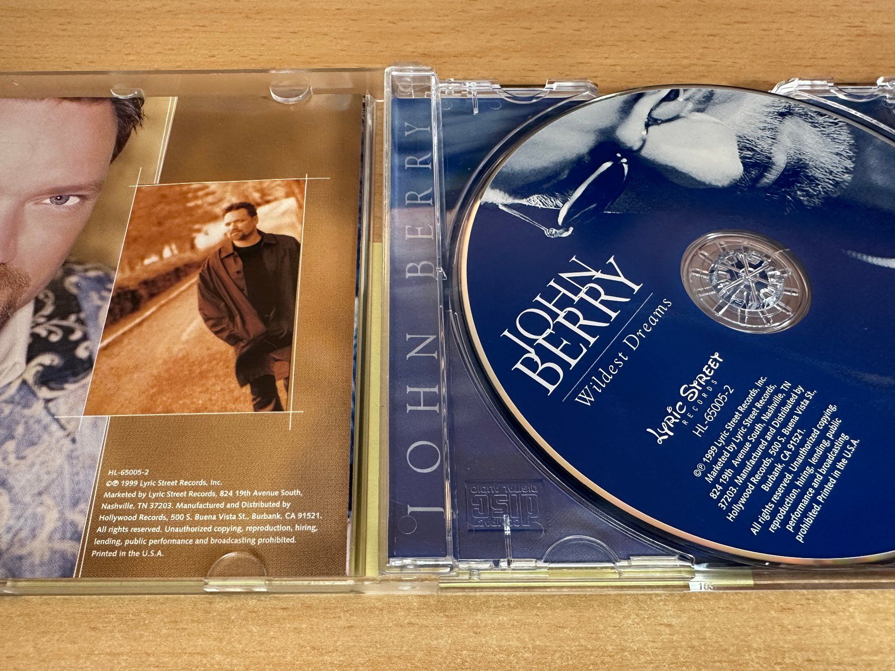 CD: John Berry – Wildest Dreams – Usato da Rikon im Tösstal venduto da Alpenmutz 2