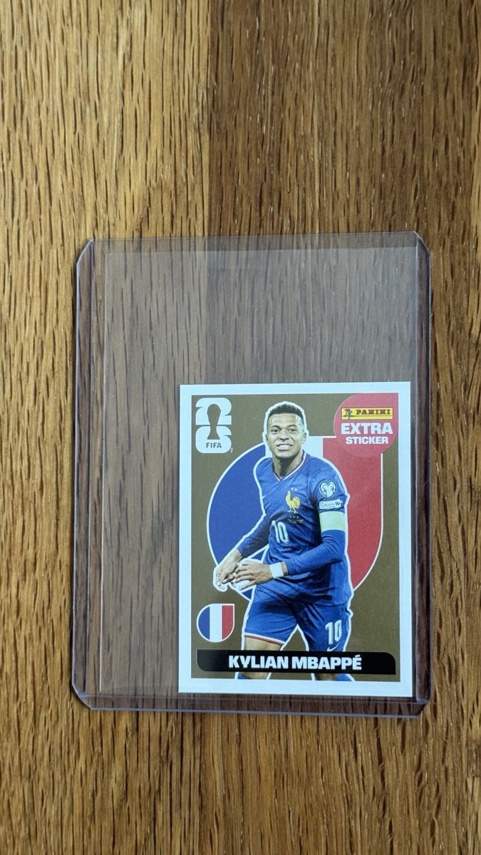 Panini Cartes à collectionner: Gold Kylian Mbappé Extra Sticker – Neuf avec emballage d'origine à Amlikon-Bissegg par sell.1