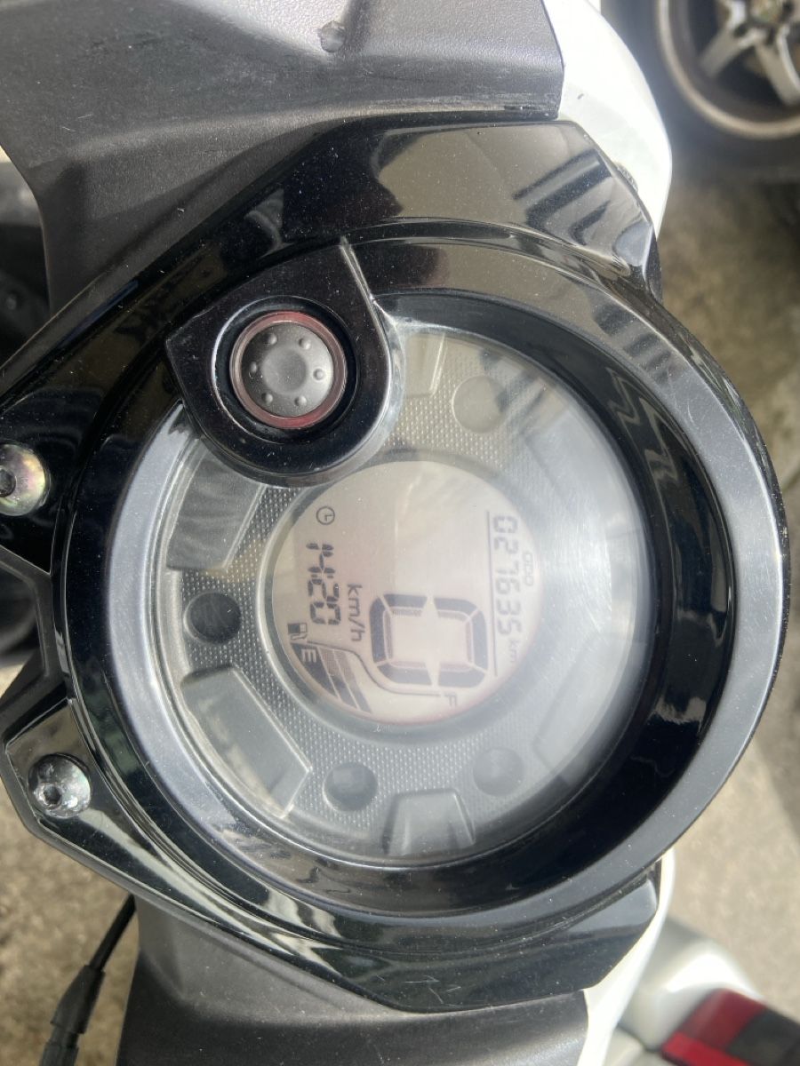 Yamaha Scooter: Yamaha AEROX  – Usato da luzern venduto da bbbb 4