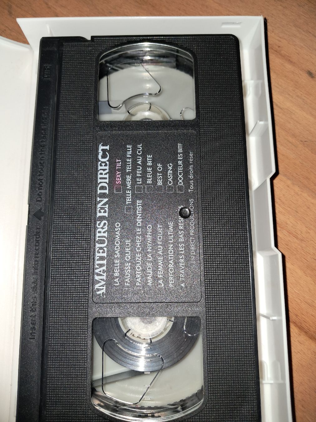 Toutes les VHS: VHS AMATEURS SEXY TILT X   – D'occasion à Le locle par juliensaran 2
