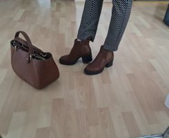 Braune Chelseaboots Gr. 37. Stiefeletten