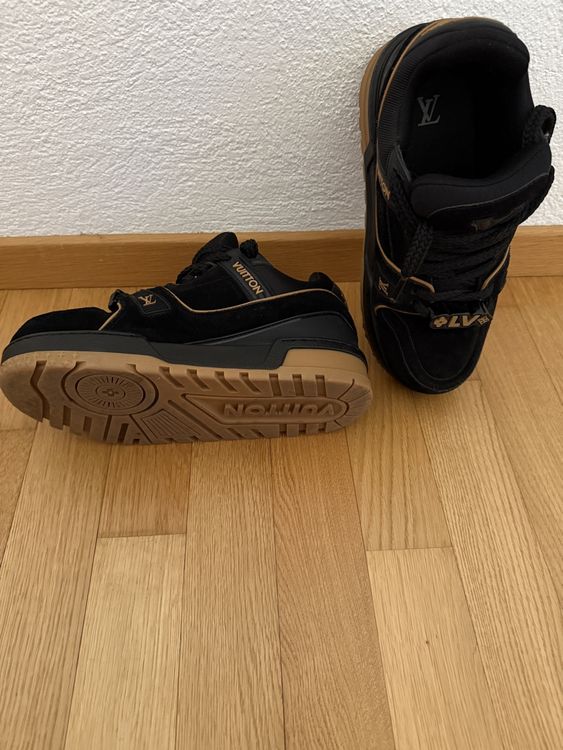 Louis Vuitton Scarpe da uomo: Louis Vuitton Maxi Sneakers – Nuovo (secondo la descrizione) da Oberengstringen venduto da Titina90 1