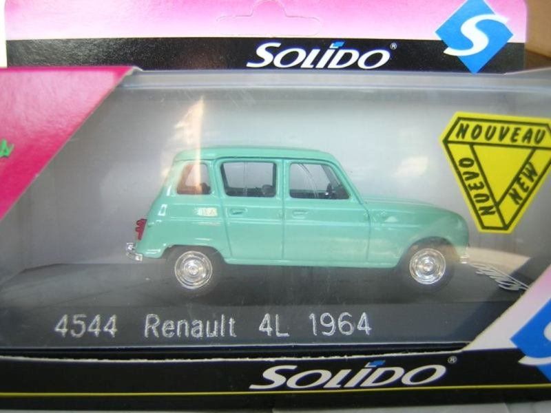 Renault Modellini d'auto: Renault 4L 1964 1:43 Solido 4544 – Nuovo (secondo la descrizione) da Domdidier venduto da Bimbo57 1