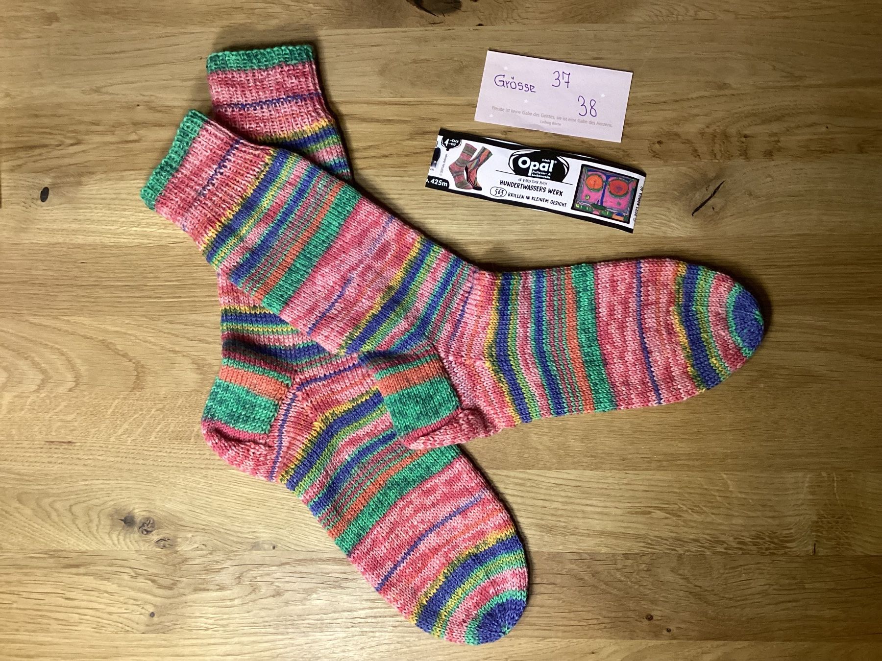 Socken: Handgestrickte Hundertwasser Socken NEUSTE Kollektion 4 – Neu und originalverpackt aus Flawil von kruemeli02