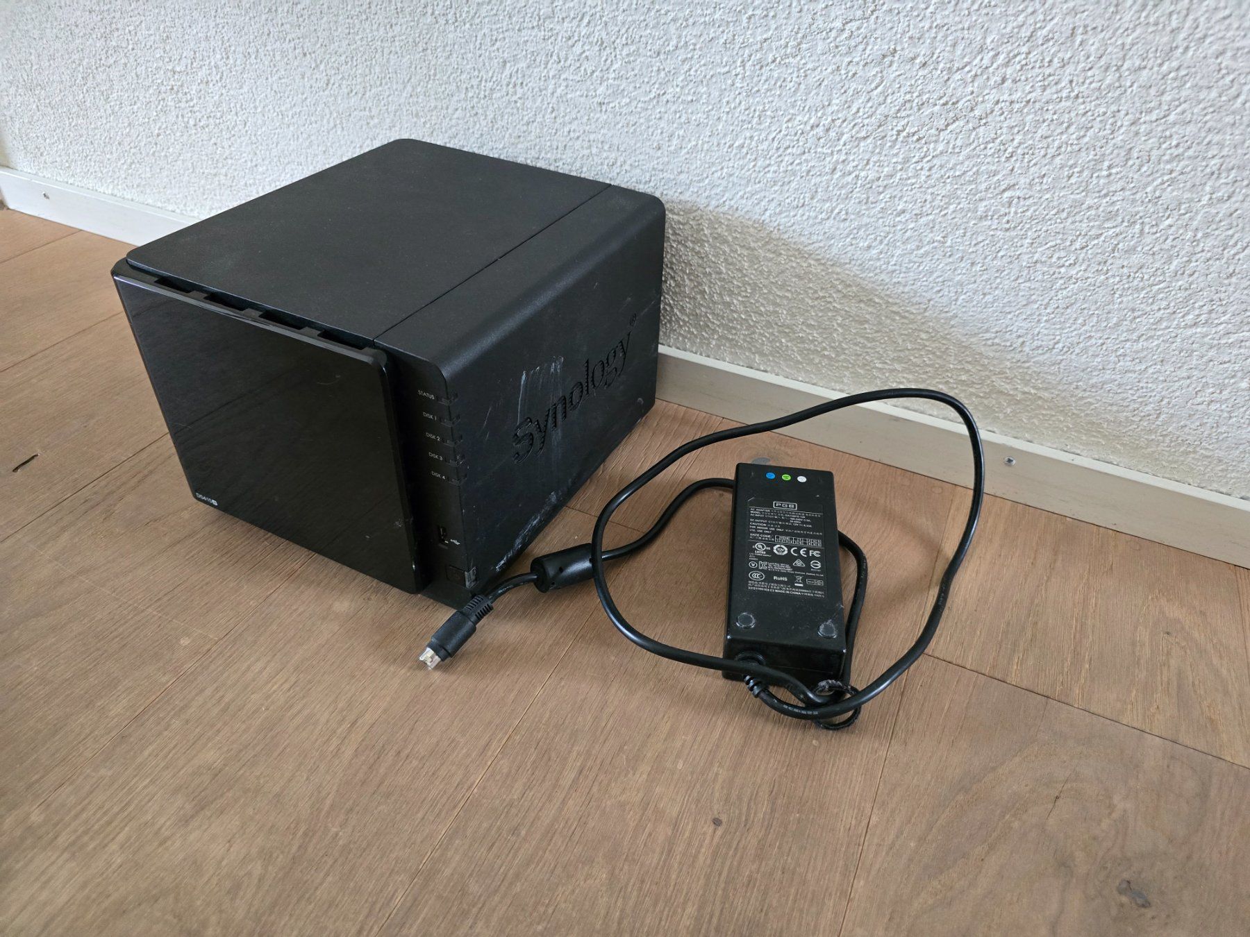 Synology Server: Synology DS415+ NAS – Gebraucht aus Rotkreuz von GrAv3n 1