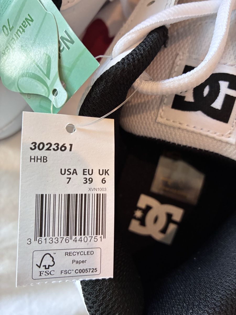 DC shoes Scarpe da uomo: DC Net Battleship Skate Sneakers Y2K – Nuovo e nell'imballaggio originale da Gondiswil venduto da lor_2rkz 2