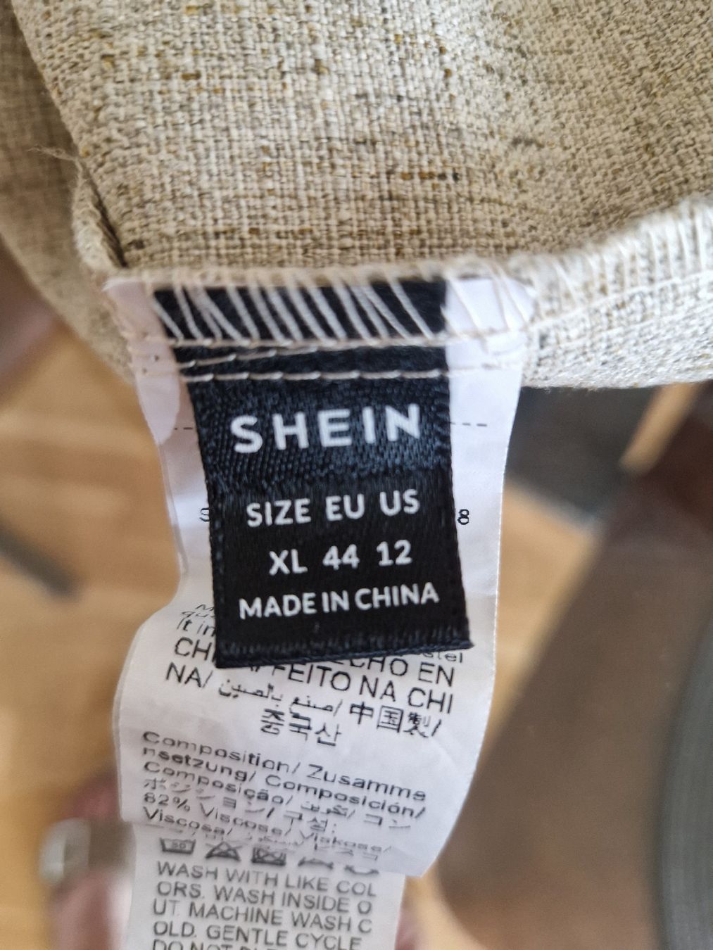 Pantalons: Kurze Hose Gr. 44 neu – Neuf (Voir description) à Buttwil par SabrinaA03 2