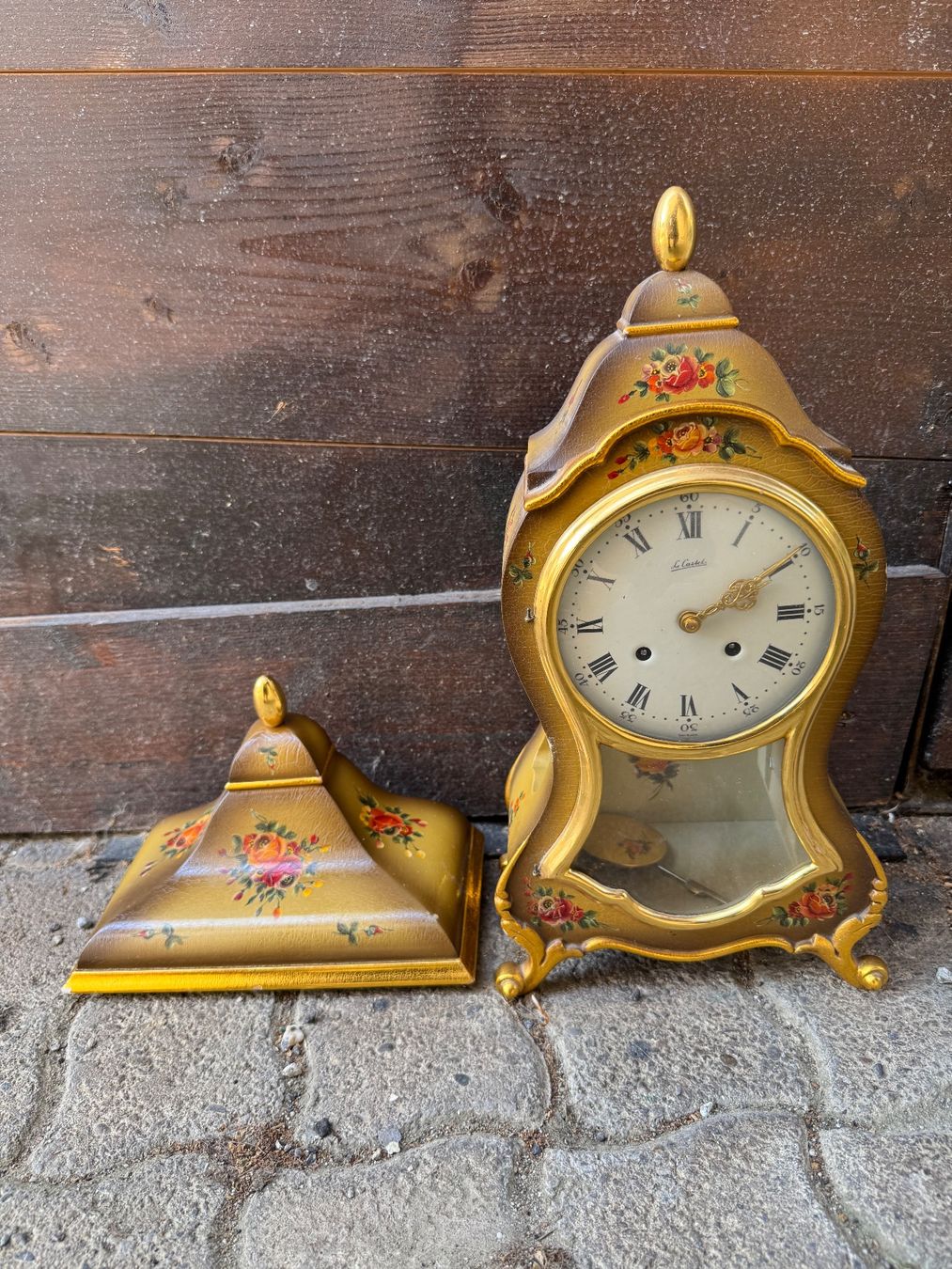 Orologi da terra & Orologi da parete: Superbe pendule neuchâteloise LeCastel dorée – Usato da Erde venduto da CBarts
