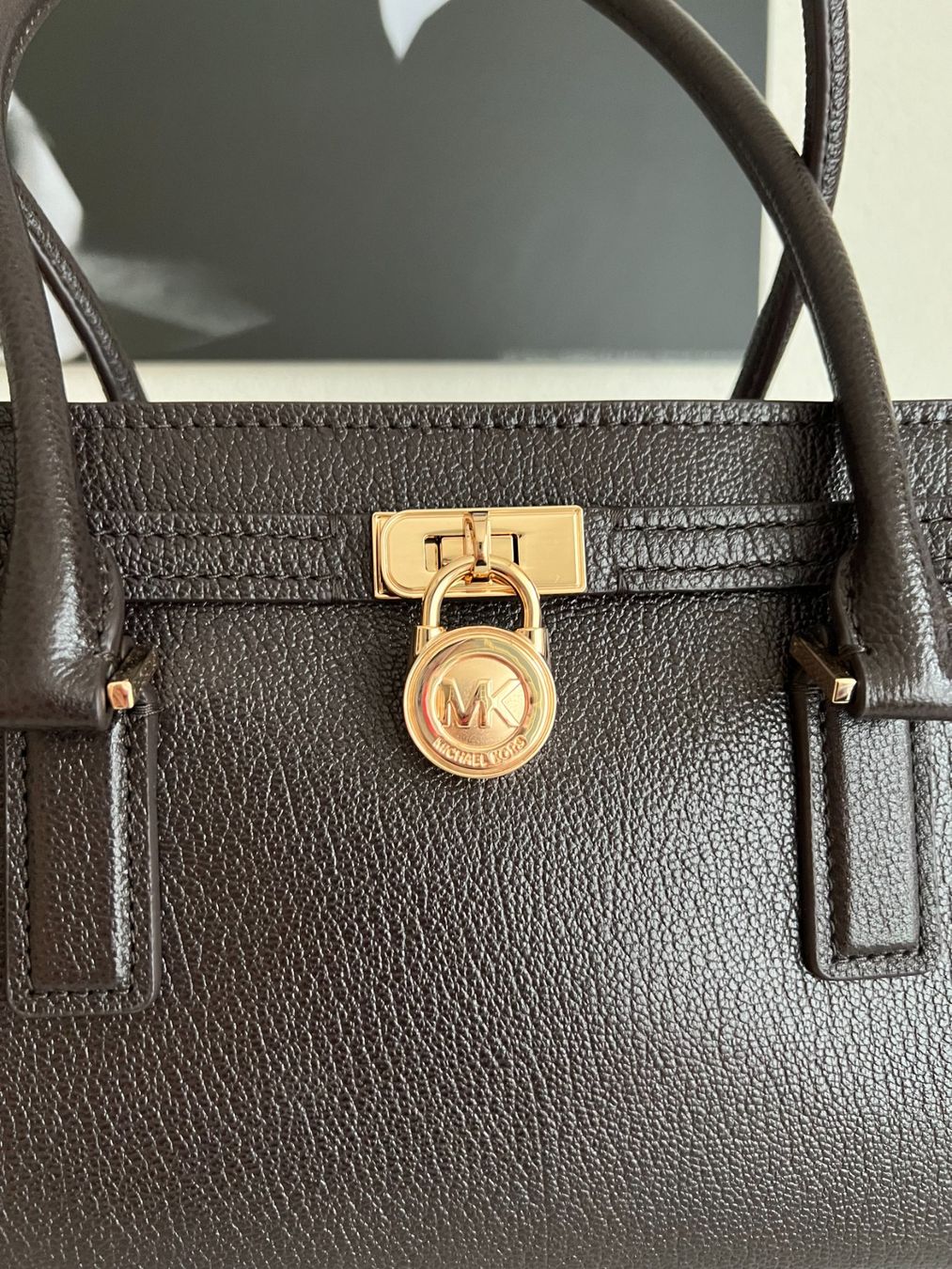 Michael Kors Taschen für Damen: Michael Kors Henkeltasche Hamilton Moderne Small – Neu (gemäss Beschreibung) aus Winterthur von Raschida79 5