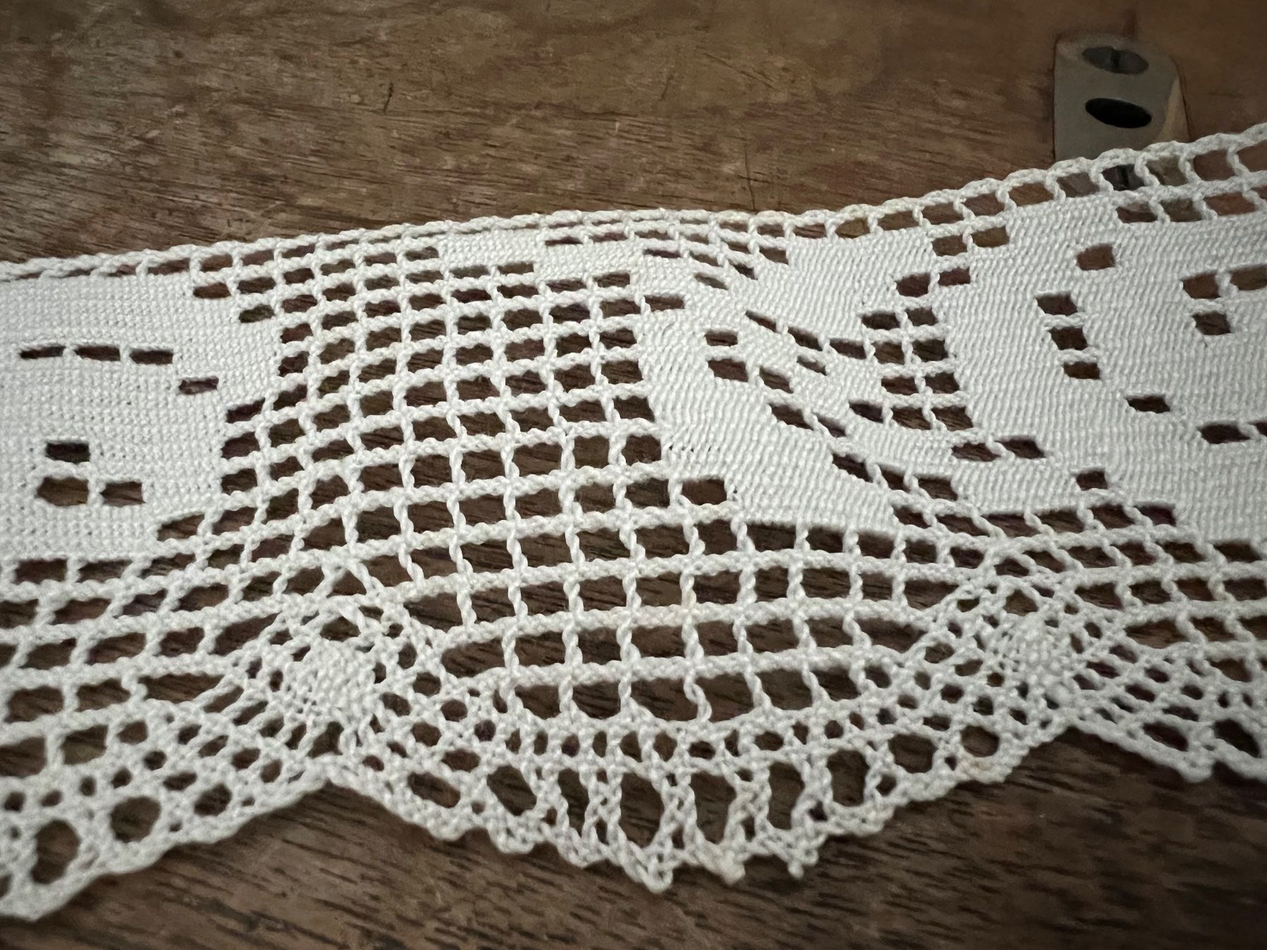 Tissus: Alte, antike Spitzen - Gehäkelt - Shabby – Neuf (Voir description) à Walzenhausen par Cerna007 6
