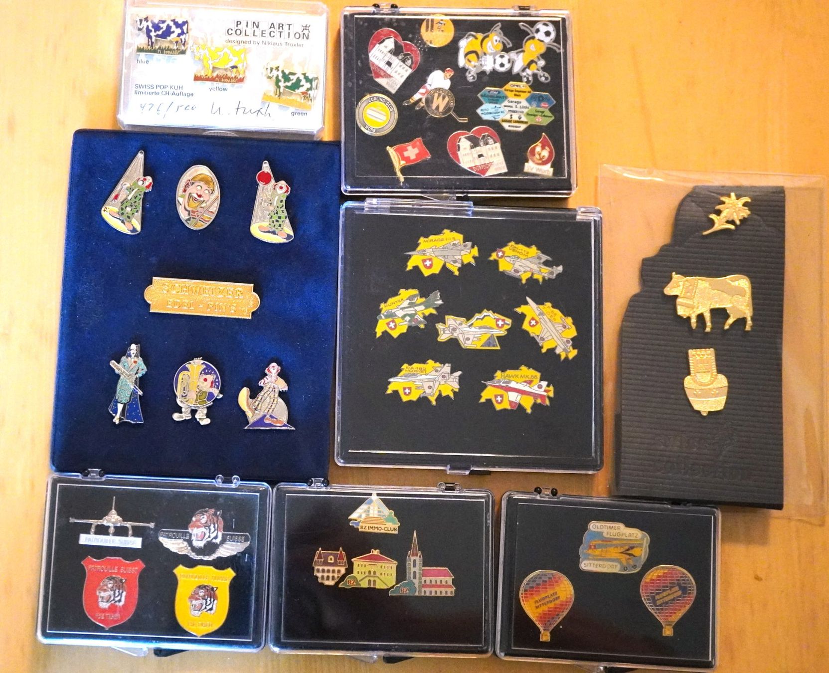 Placchette & Badge: Pin Sammlung – Usato da Worb venduto da worb01
