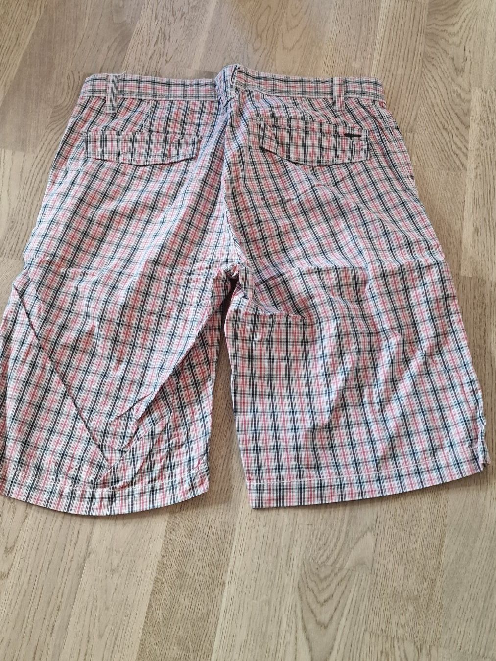 Camp David Pantaloni: Camp David - Hose kurz – Usato da Horw venduto da Aquim 1