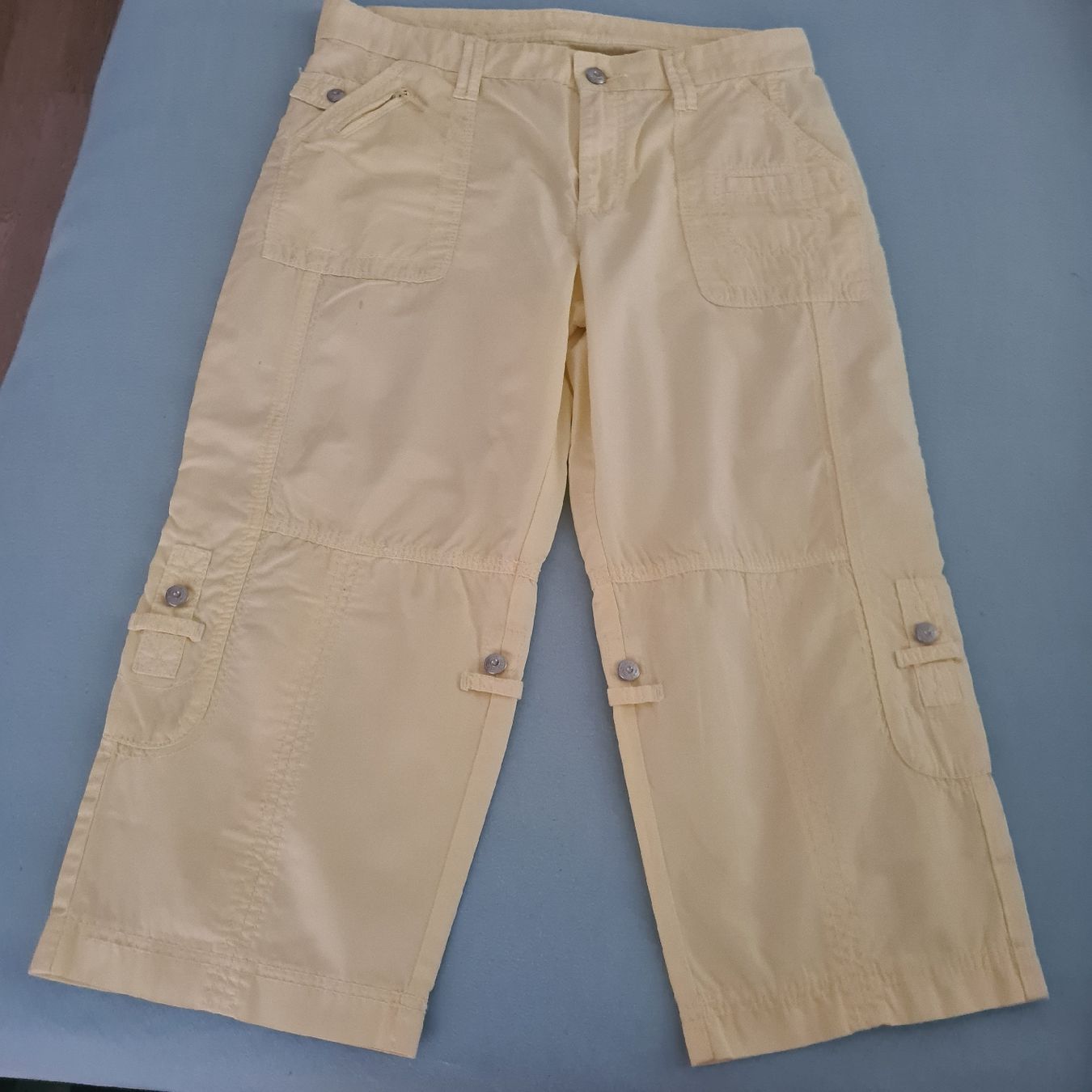 Pantaloni: Leichte 3/4 Damenhosen  – Usato da Steinen venduto da turbogeiss99 1