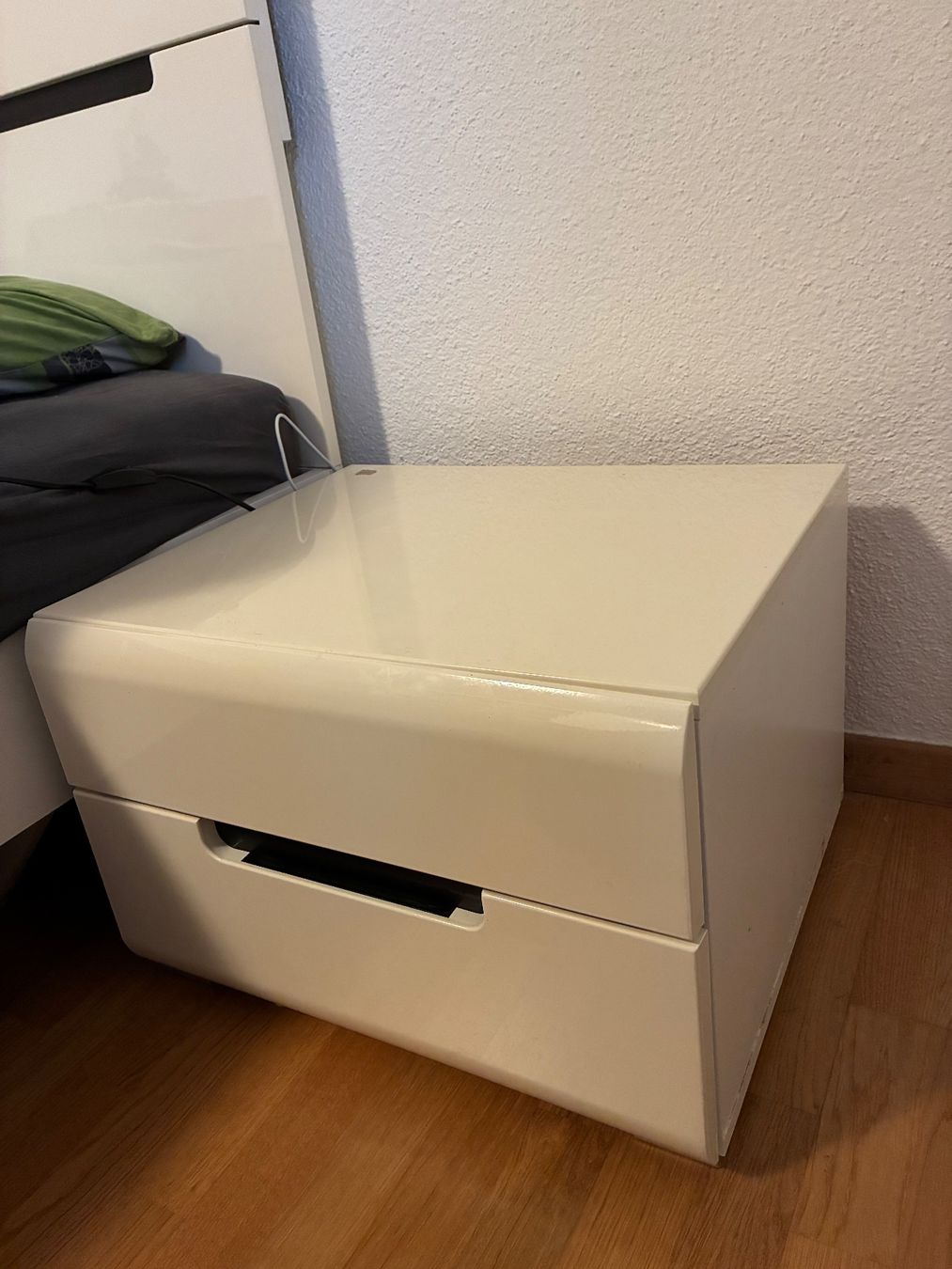 Comodini: Zwei Nachttische – Usato da Buchs SG venduto da Betti_Goeldi