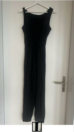 Schwarzer Jumpsuit ungetragen Grösse S