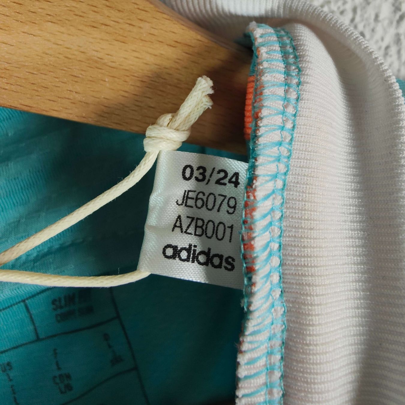 Inter Miami Canottiere & Pantaloni: Original 2024-25 Inter Miami Third Trikot Messi – Nuovo e nell'imballaggio originale da Martigny venduto da eternalpitch 5