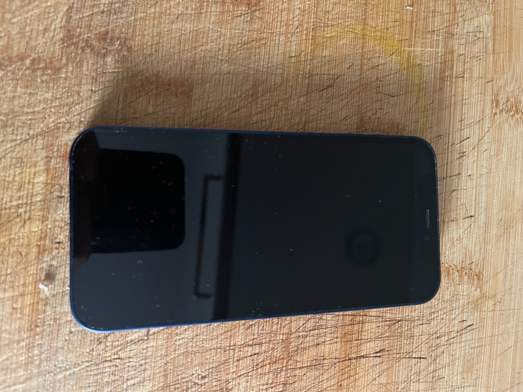 Apple Portables: Iphone 12 Mini 64 GB – D'occasion à Genève par Vacossaint 1