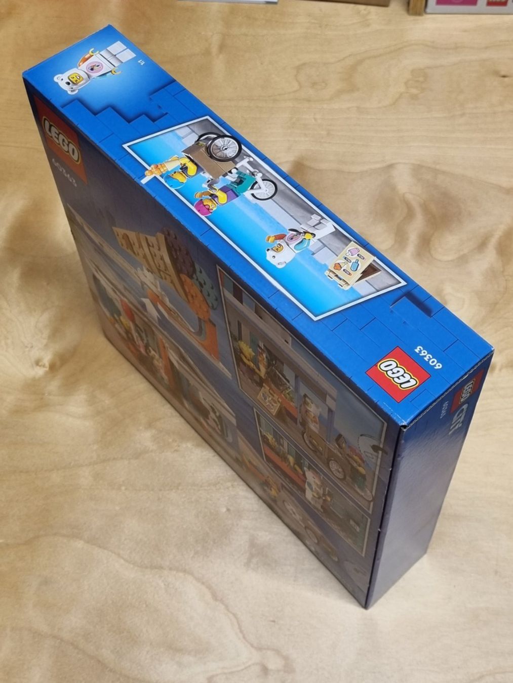 Lego Kit di costruzioni: LEGO City 60363 Ice-Cream Shop – Nuovo e nell'imballaggio originale da Basadingen venduto da NekoBricks 5