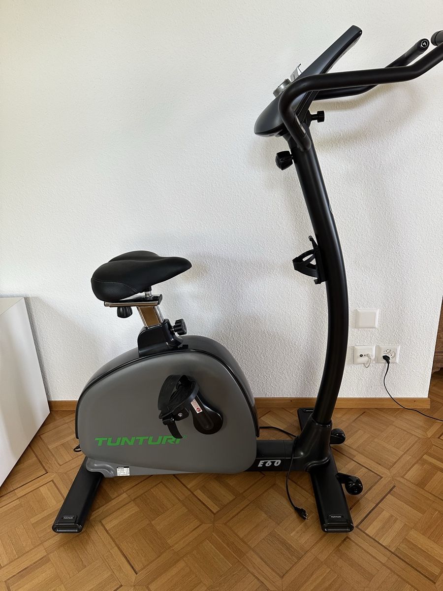 Tunturi Hometrainer: Heimtrainer Tunturi E60 Bike Performance  – Usato da Au ZH venduto da Usagi