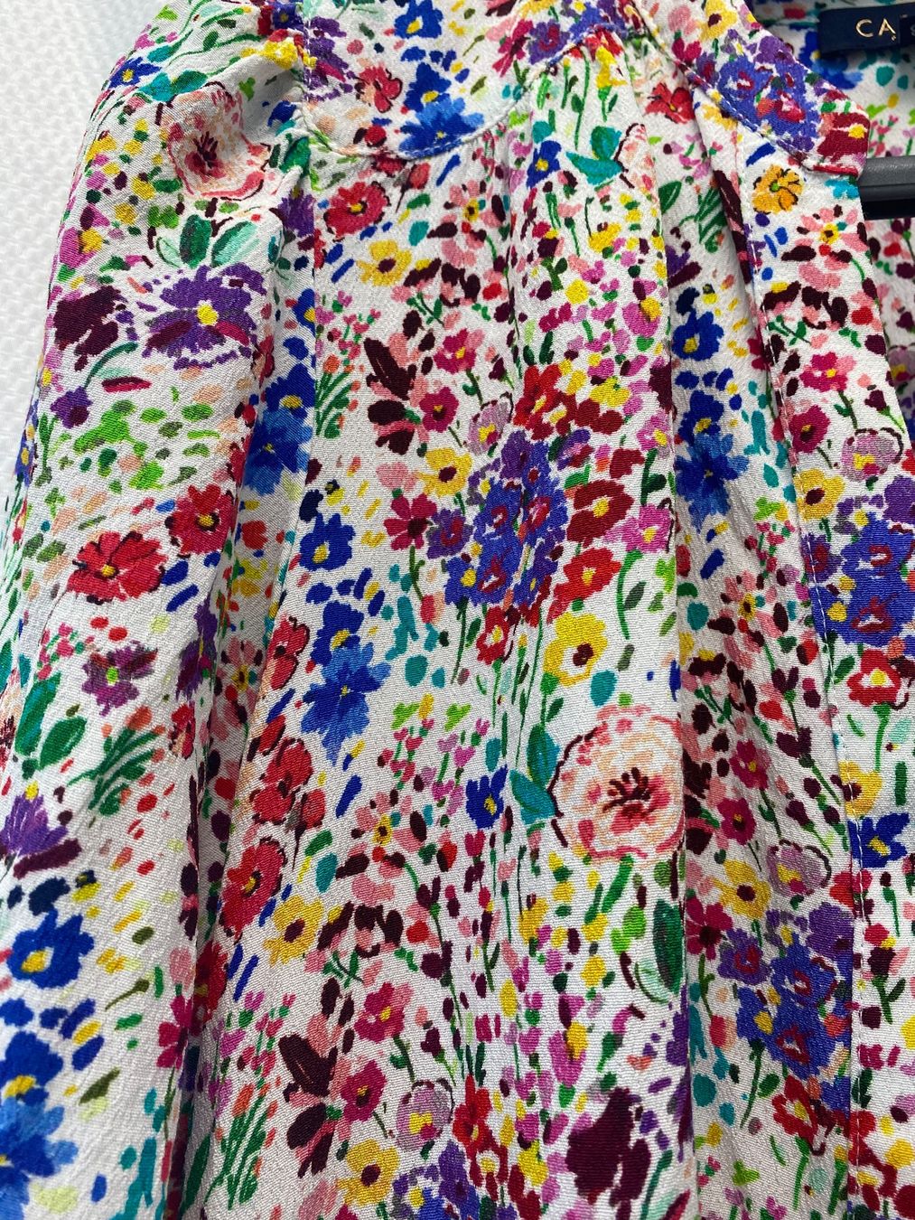 Caroll Camicette: CAROLL Paris - Farbenfrohe Bluse Viskose – Usato da Besazio venduto da lionheart63 5