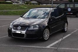 VW Golf 5 R32